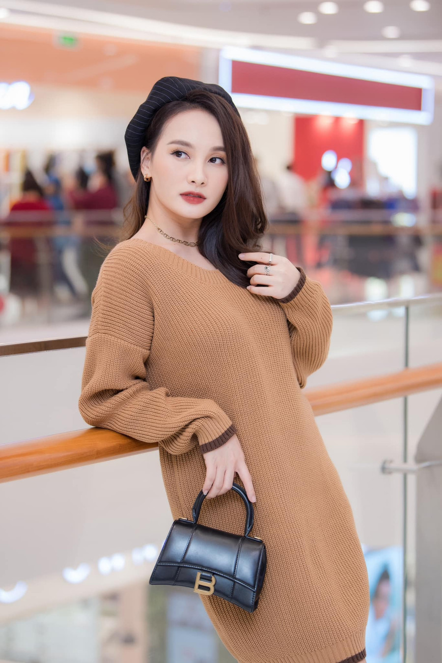 Bảo Thanh được đông đảo khán giả yêu thích bởi khả năng diễn xuất đầy tự nhiên và cuốn hút.