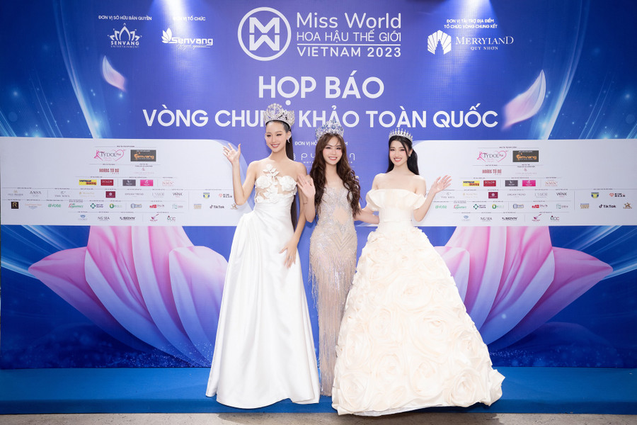 Top 3 Miss World Vietnam 2022.