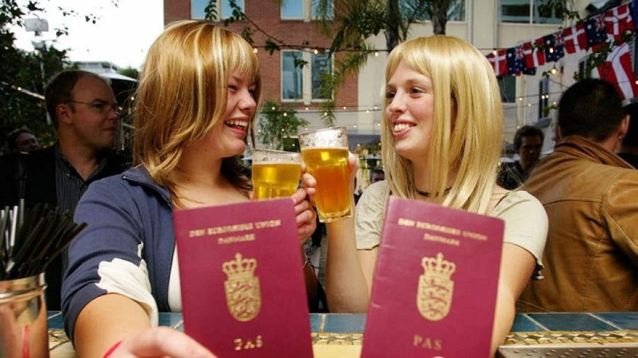 Cuốn hộ chiếu quyền lực nhất thế giới 2018 thuộc về châu Á cuon ho chieu quyen luc nhat the gioi 2018 thuoc ve chau a