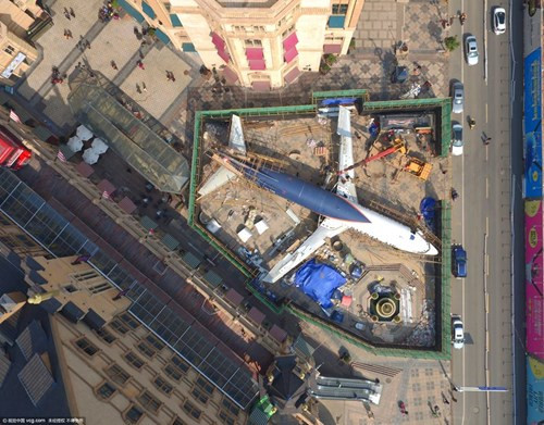 Chi triệu đô biến Boeing thành nhà hàng ảnh 3 Chi triệu đô biến Boeing thành nhà hàng - ảnh 2