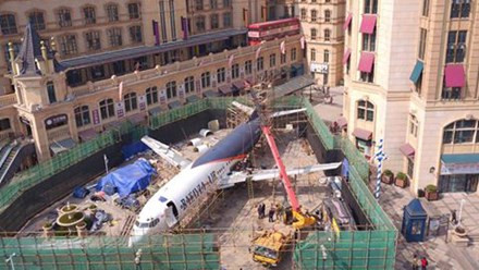 Chi triệu đô biến Boeing thành nhà hàng
