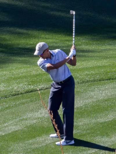 Ong Obama thanh thoi choi golf sau khi roi Nha Trang - Anh 1