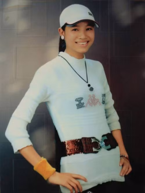 Phạm Hương và hành trình lên ngôi nhan sắc - 1