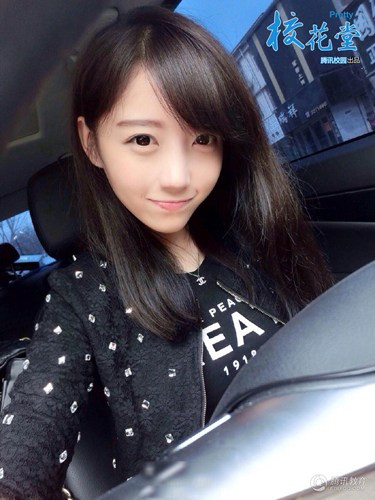 Hot girl xinh đẹp của các trường Đại học đua nhau “đọ” chiều cao ảnh 11 Peng Peng, cựu sinh viên trường Đại học Luật của Hà Nam, Trung Quốc đang trở thành cái tên hot nhất trên mạng hiện nay. Sở hữu chiều cao 1m73 và khuôn mặt xinh đẹp, Peng Peng khiến rất nhiều người ngưỡng mộ.