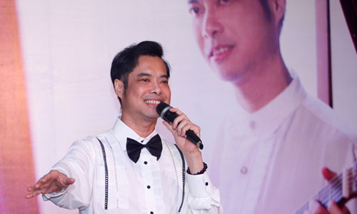 Ngọc Sơn tại buổi họp báo liveshow Dấu Ấn vào ngày 25/8 ở TPHCM. Ảnh: Thước Kiên. Ngọc Sơn tại buổi họp báo liveshow Dấu Ấn vào ngày 25/8 ở TP HCM.