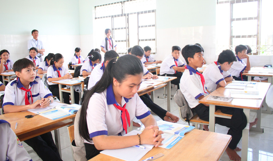Giờ học môn Khoa học tự nhiên tại Trường THCS Vĩnh Hiệp (thị xã Vĩnh Châu, Sóc Trăng). Ảnh: TG