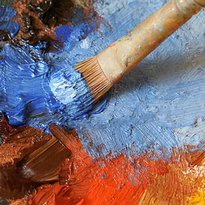 Sáng tạo những tác phẩm nghệ thuậ giúp phân tâm khỏi những cảm xúc tiêu cực.