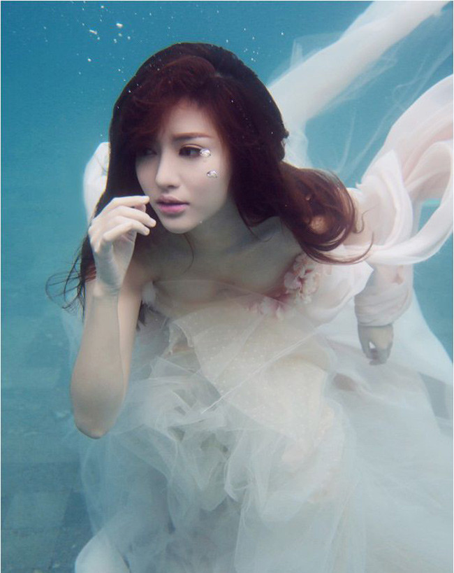 1001 vất vả của mỹ nhân Việt khi chụp ảnh bikini ảnh 20 1001 vất vả của mỹ nhân Việt khi chụp ảnh bikini ảnh 20