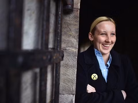 Sinh viên Scotland trở thành nghị sĩ trẻ tuổi nhất nước Anh kể từ năm 1667