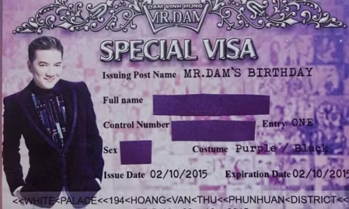 Đàm Vĩnh Hưng tung thiệp mời sinh nhật ‘độc’ là cuốn hộ chiếu - Ảnh 3