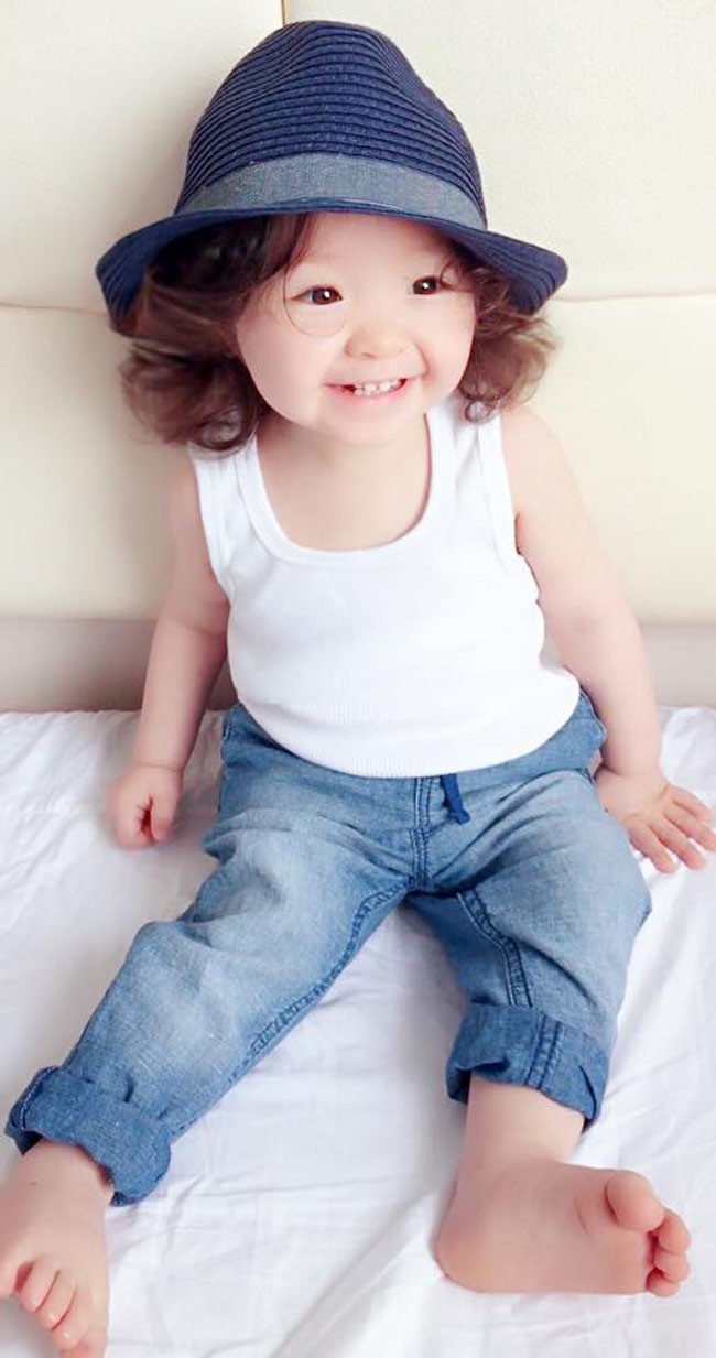 Mẹ con Elly Trần rạng rỡ đón Trung thu ảnh 14 Mẹ con Elly Trần rạng rỡ đón Trung thu ảnh 14