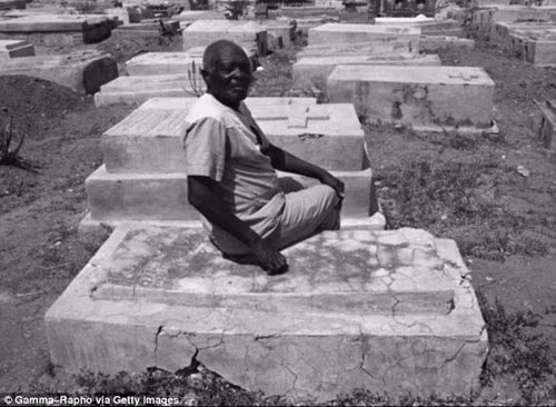 Bí ẩn thầy bùa Haiti với khả năng tạo ra xác sống - ảnh 3