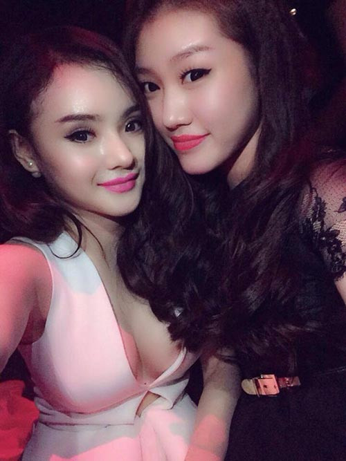 Em gái Angela Phương Trinh bỗng dưng... nảy nở ảnh 4 Em gái Angela Phương Trinh bỗng dưng... nảy nở ảnh 4