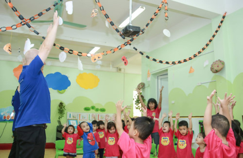 Cùng làm theo thầy nhé! Cùng làm theo thầy nhé!