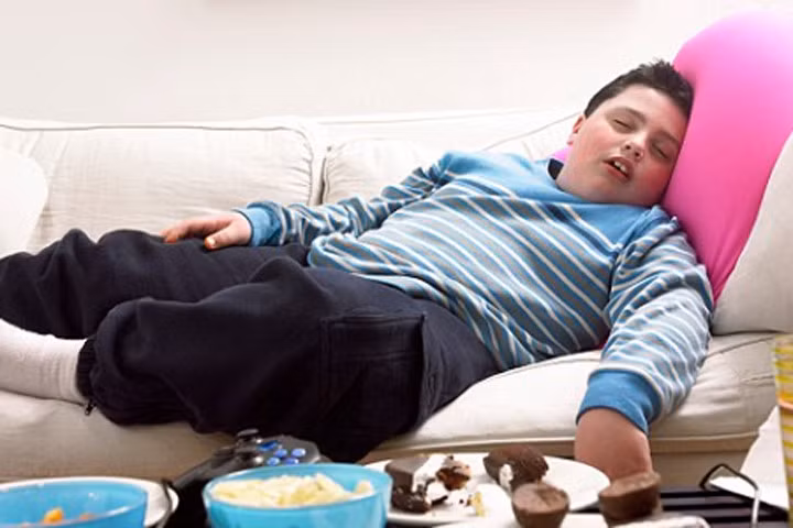 Lý giải tại sao người béo khó giảm cân