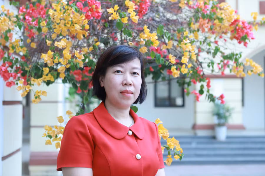 Cô Đặng Thúy Hà – Hiệu trưởng Trường THCS Tây Đằng (Ba Vì, Hà Nội). Ảnh: TG