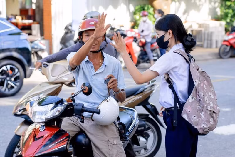 Lời chúc chiến thắng của một phụ huynh trong kỳ thi tuyển sinh vào lớp 10 THPT công lập năm học 2024 – 2025 tại Đà Nẵng.