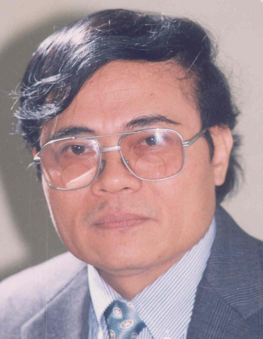 Nhà thơ Anh Ngọc. Ảnh: NVCC