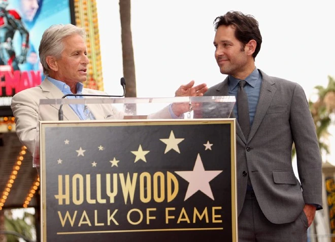 “Người Kiến” Paul Rudd nhận ngôi sao trên Đại lộ danh vọng Hollywood