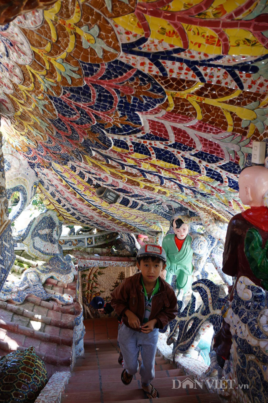 Ngoi chua co kien truc la va doc dao bac nhat Viet Nam