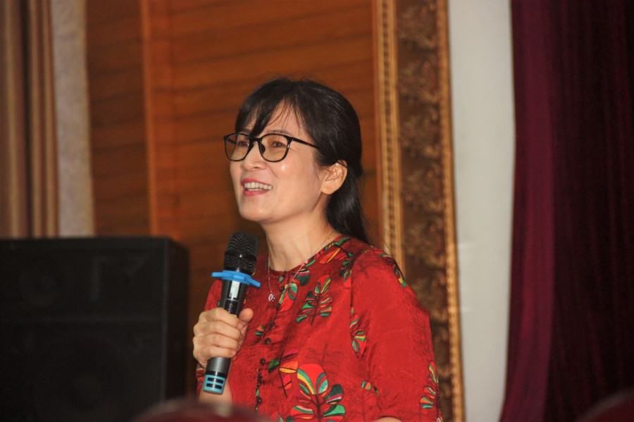 TS Nguyễn Thị Thu Anh – Hiệu trưởng trường THCS&THPT Nguyễn Tất Thành - chia sẻ tại buổi tập huấn về tạo động lực học tập cho học sinh TS Nguyễn Thị Thu Anh – Hiệu trưởng trường THCS&THPT Nguyễn Tất Thành - chia sẻ tại buổi tập huấn về tạo động lực học tập cho học sinh