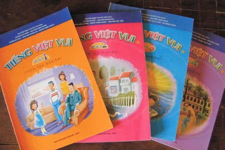 Nâng cao hiệu quả dạy tiếng Việt cho người Việt Nam ở nước ngoài