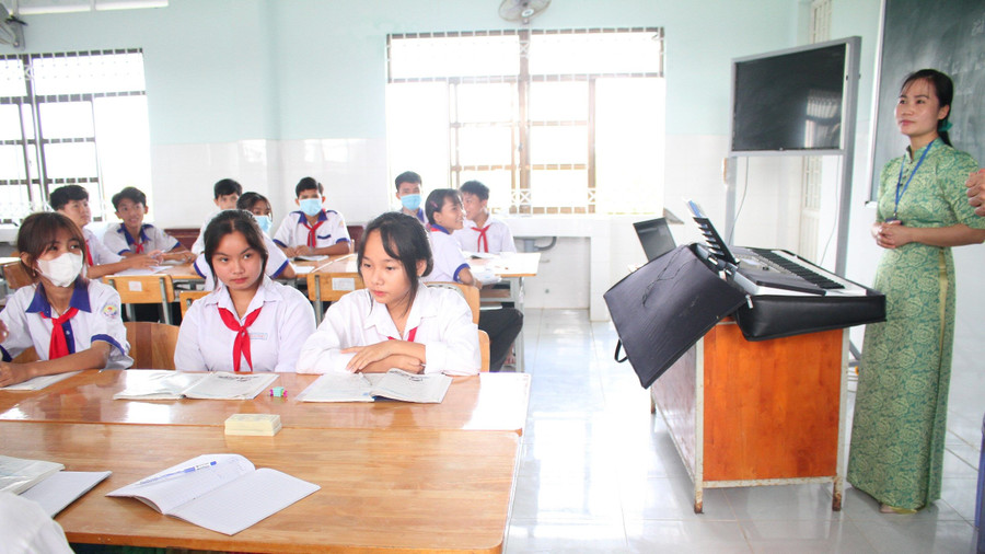 Giáo viên môn mới Chương trình GDPT 2018 đang thiếu nên trường sư phạm tăng tốc đào tạo. Ảnh: Quốc Ngữ Giáo viên môn mới Chương trình GDPT 2018 đang thiếu nên trường sư phạm tăng tốc đào tạo. Ảnh: Quốc Ngữ