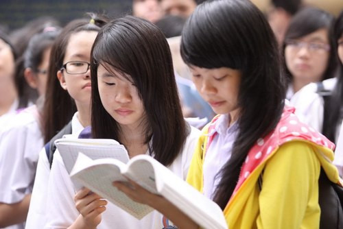 Năm học 2015-2016, Hà Nội tiếp tục thực hiện chủ trương "ba tăng, ba giảm". lop-10-2831-1398255373-7531-1422701820.j