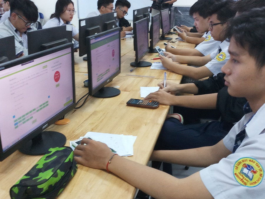 Các em trả lời 25 câu hỏi và kết quả bài thi, điểm số có ngay sau khi bài thi kết thúc