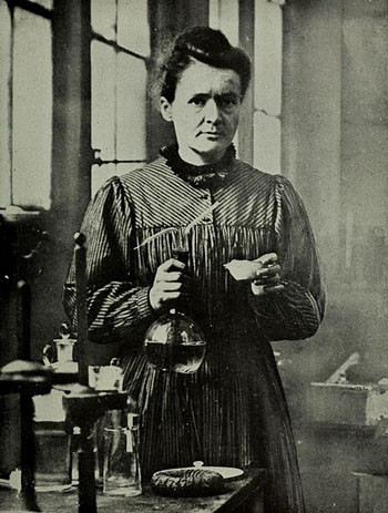 Portrait-of-Marie-Curie-3304-1409907905.