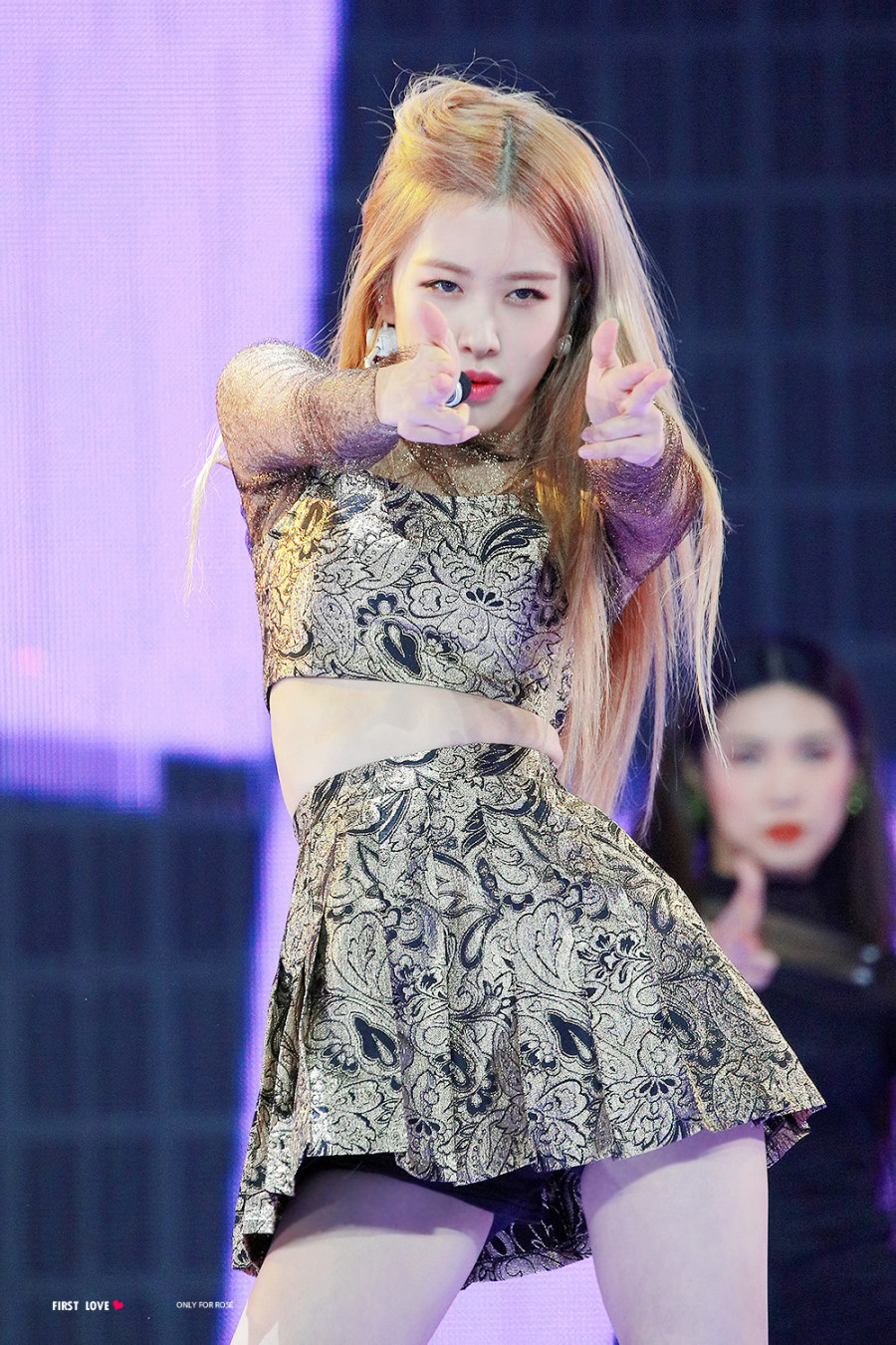 Rose111