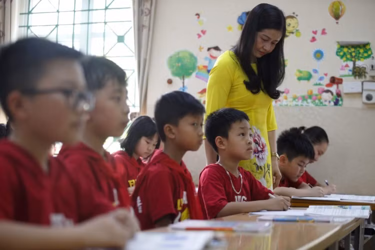 Trong giờ học tại Trường Tiểu học Đinh Tiên Hoàng (TX Phú Thọ, tỉnh Phú Thọ). Ảnh: Thế Đại