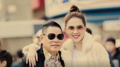Hoàng Kiều treo hình Ngọc Trinh bán nude ở phòng ngủ - Ảnh 2 Hoang Kieu treo hinh Ngoc Trinh ban nude o phong ngu - Anh 2