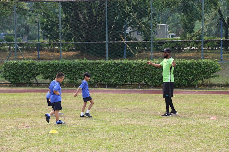 Hoạt động thể chất giúp học sinh cải thiện các kỹ năng giao tiếp và kỹ năng xã hội thiết yếu. Ảnh: Owis