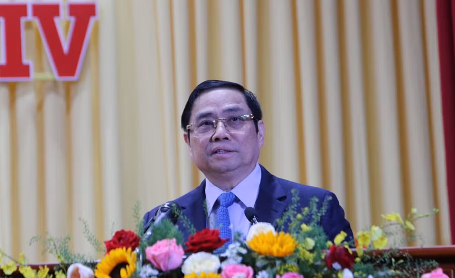 Đồng chí Phạm Minh Chính, Ủy viên Bộ Chính trị, Bí thư Trung ương Đảng, Trưởng Ban Tổ chức Trung ương phát biểu tại Đại hội.