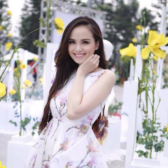 Những sao Việt eo thon ngỡ ngàng nhất sau sinh ảnh 6 Những sao Việt eo thon ngỡ ngàng nhất sau sinh