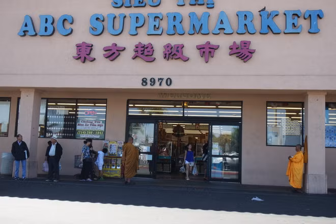 Khu chợ sầm uất của người Việt ở Mỹ