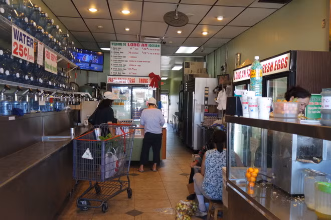 Khu chợ sầm uất của người Việt ở Mỹ ảnh 4