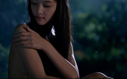 Triệu Thị Hà lần đầu nude 100%... rung động trước Quách Ngọc Ngoan