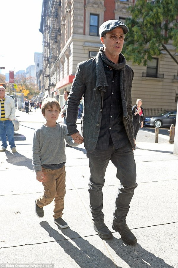Brad Pitt, Angelina Jolie Brad Pitt, Angelina Jolie