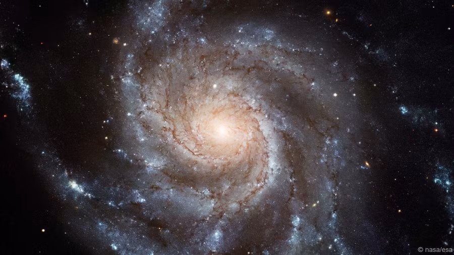 Loạt ảnh thiên văn tuyệt đẹp mừng kính Hubble 25 tuổi ảnh 3