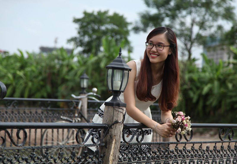 Đặng Kim Anh đang theo học ngành Bác sỹ y học dự phòng tại ĐH Y Hà Nội. Đặng Kim Anh đang theo học ngành Bác sỹ y học dự phòng tại ĐH Y Hà Nội.