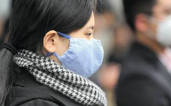 Đeo khẩu trang phòng tránh virus corona: Chuyên gia chỉ ra chi tiết nhỏ nhưng nhiều người làm chưa đúng