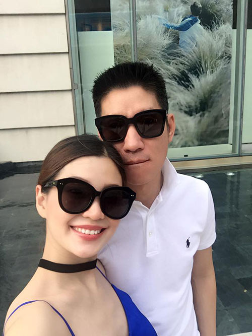 Chồng Á hậu Diễm Trang âu yếm bụng bầu 6 tháng của vợ ảnh 2 chong a hau diem trang au yem bung bau 6 thang cua vo - 2