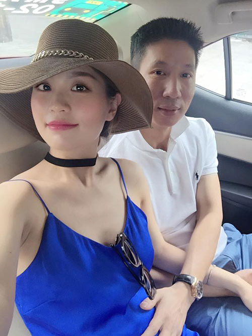 Chồng Á hậu Diễm Trang âu yếm bụng bầu 6 tháng của vợ ảnh 4 chong a hau diem trang au yem bung bau 6 thang cua vo - 4