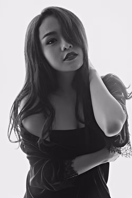 Thế nhưng thời gian qua, Thái Trinh dường như khá im hơi lặng tiếng so với những người bạn cùng trang lứa như: Bảo Anh, Hương Tràm...