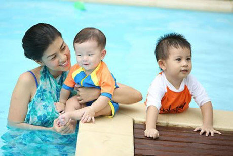 Chân dung người phụ nữ bên cạnh Phước Sang khi vỡ nợ - Ảnh 9 Chan dung nguoi phu nu ben canh Phuoc Sang khi vo no - Anh 9