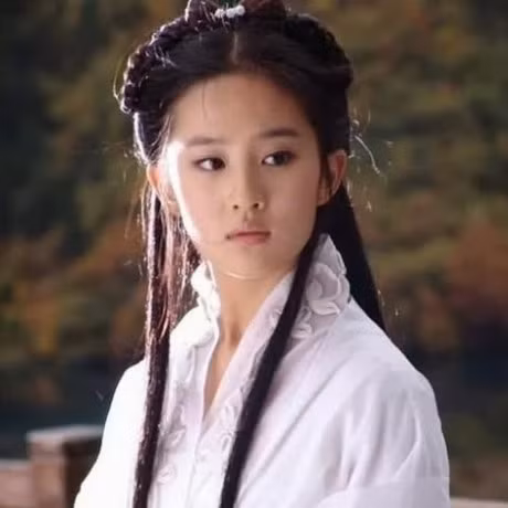 10 nu than co trang tren man anh nho cua Trung Quoc - Anh 4