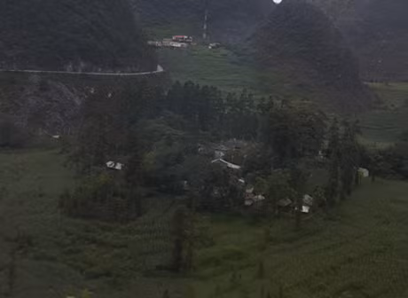 Can canh dinh thu hang ngan m2 cua 