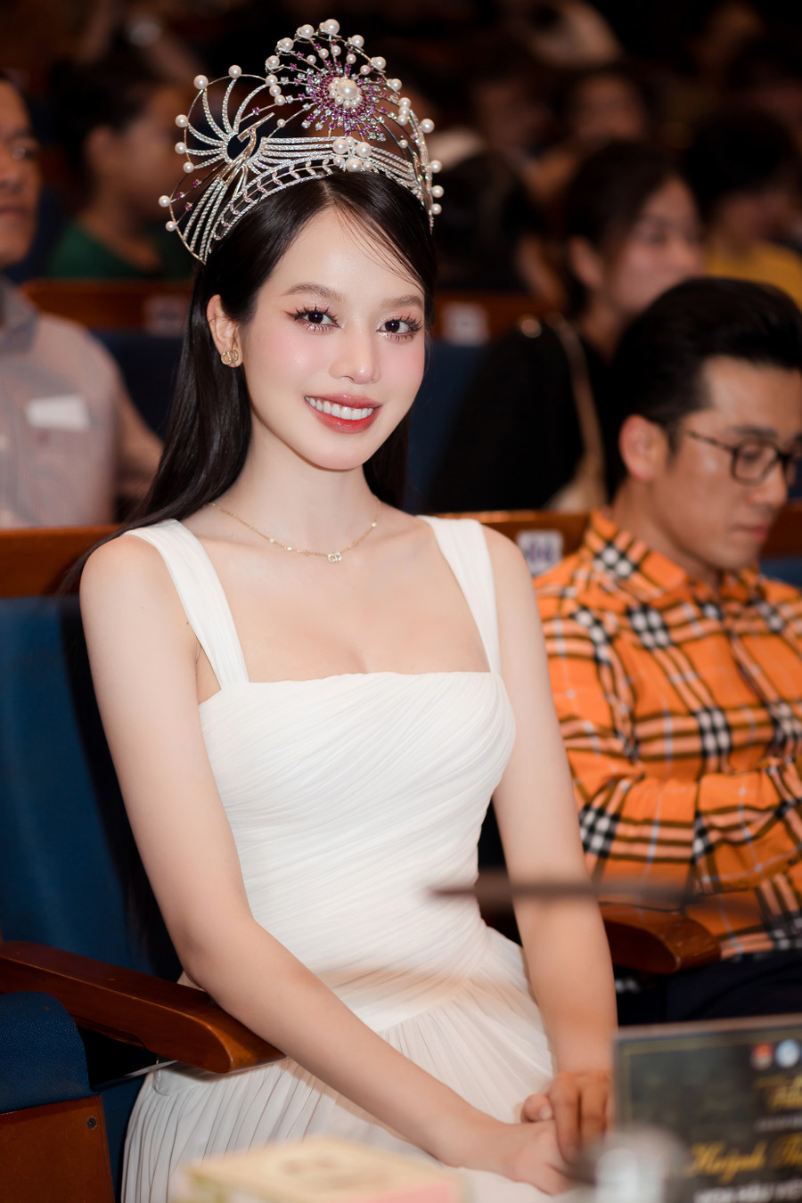 Hoa hậu Thanh Thủy rạng ngời trong tour tuyển sinh Hoa hậu Quốc gia Việt Nam 2024.